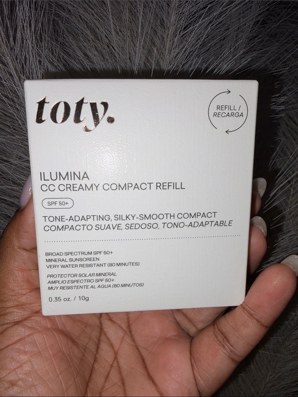 toty. Ilumina CC Creamy Compact Refill -